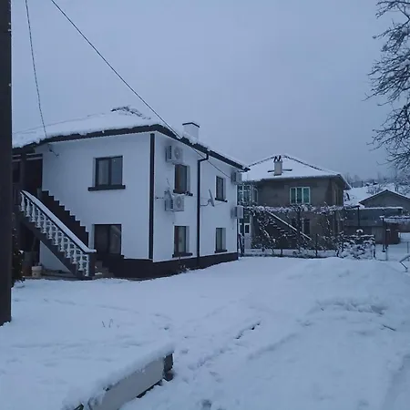 Πανσιόν къща ралица Chakalarovo