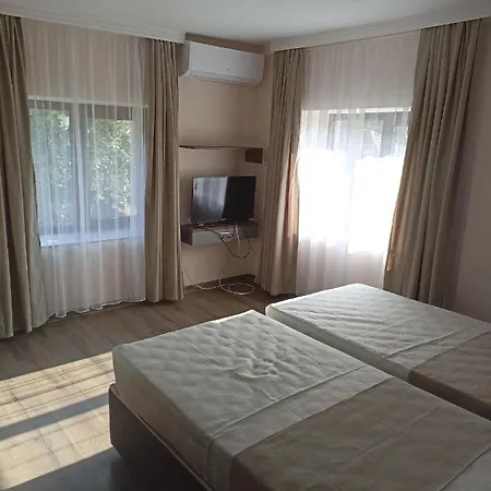 къща ралица 3* Chakalarovo