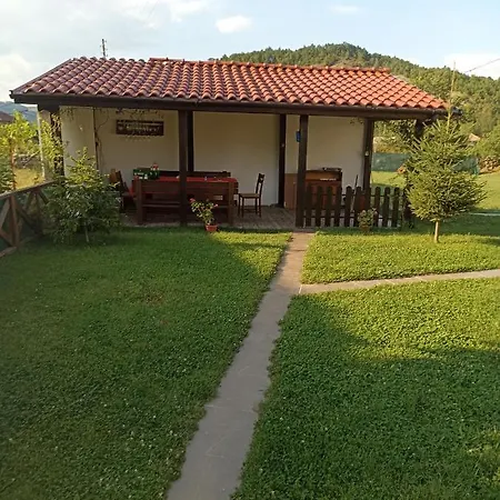 къща ралица Casa de hóspedes
